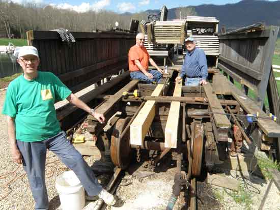 railcar repair volunteers 2012