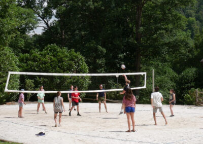 sand court volleyball
