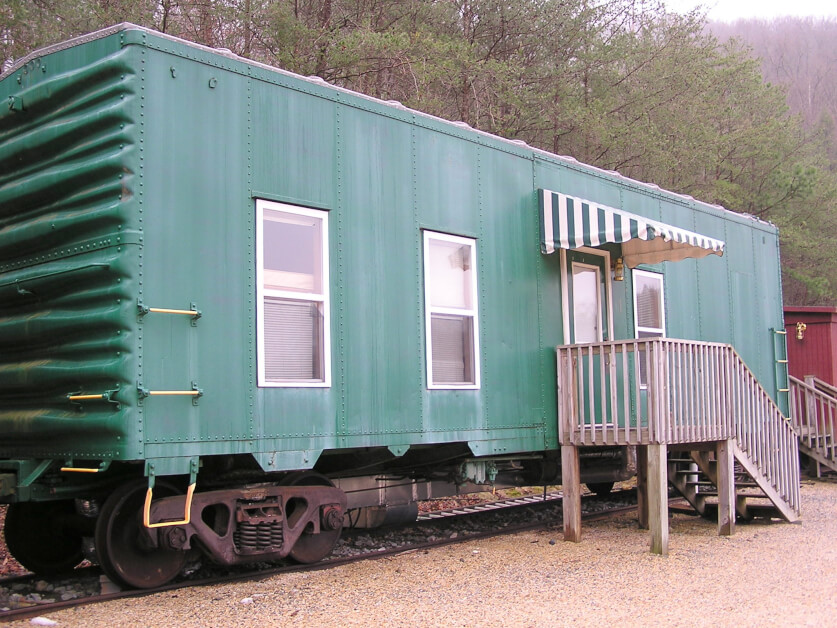 railcar dormitory